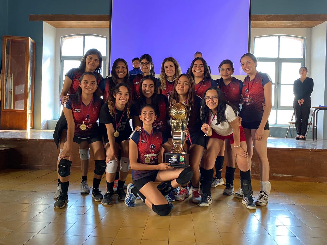 Alumnas De Upq Obtienen Campeonato De Voleibol
