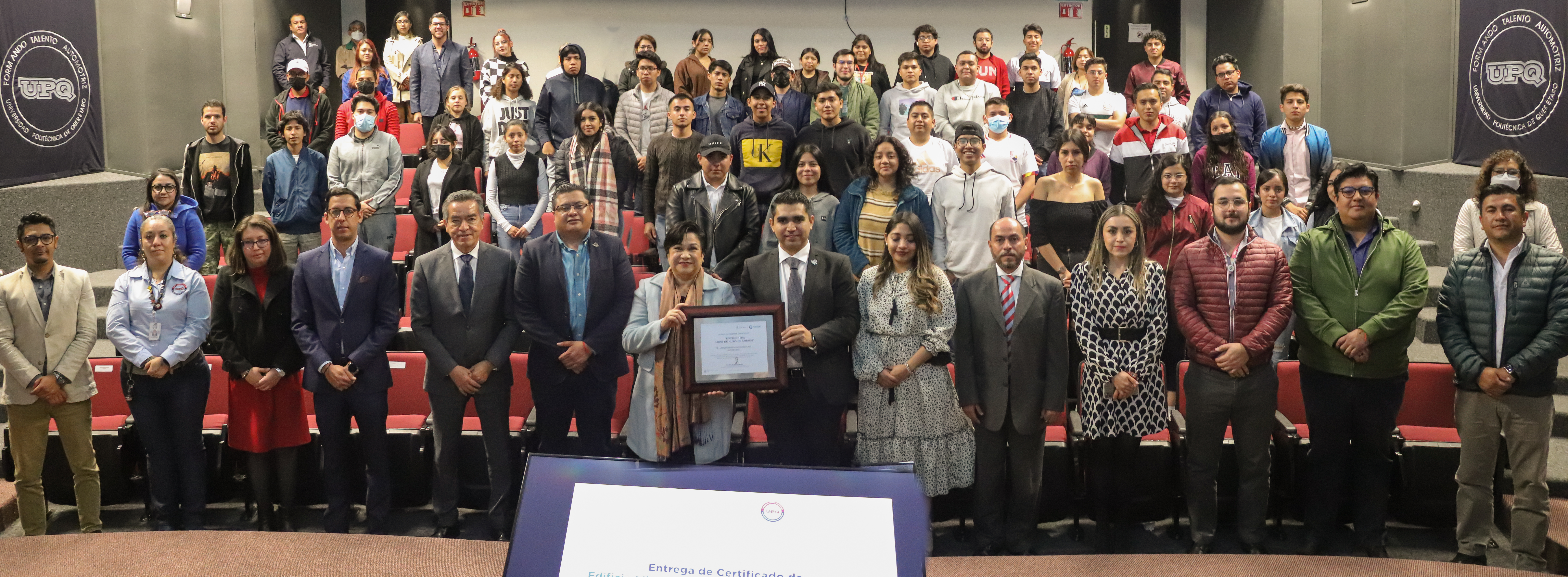 Certifican A Upq Como Edificio Libre De Humo